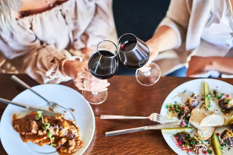 Food Pairing and Wine Selection Elevating Your Dining Experience